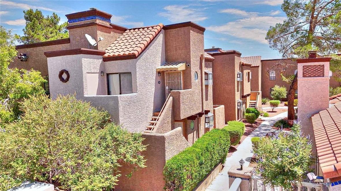 Juniper Hills Blvd, Las Vegas, NV 89142