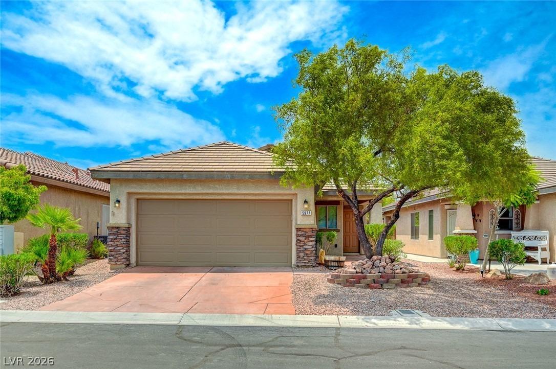 Falconer Ave, Las Vegas, NV 89122
