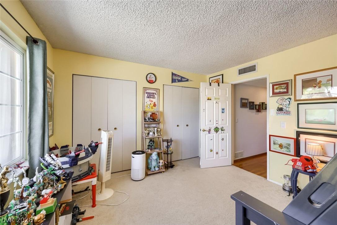 Pinehurst Dr, Las Vegas, NV 89109
