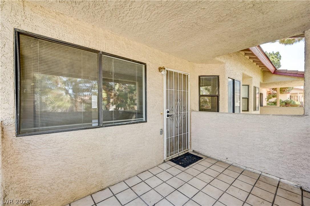 Rock Springs Dr, Las Vegas, NV 89128