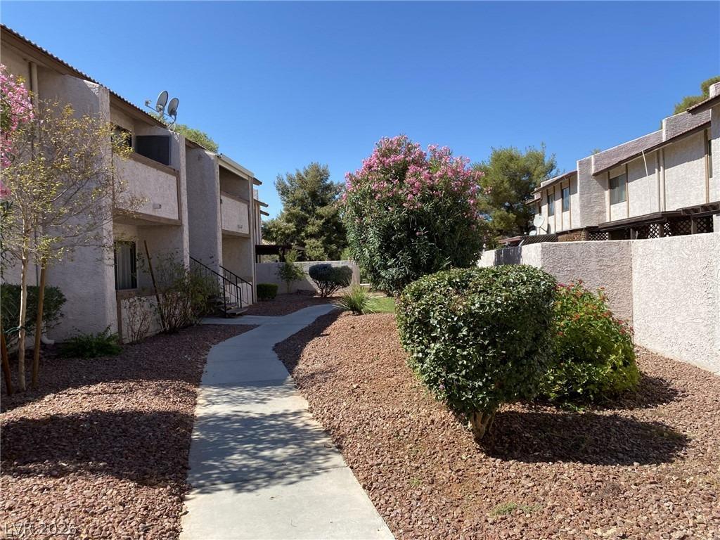 Corinne Ct, Las Vegas, NV 89103