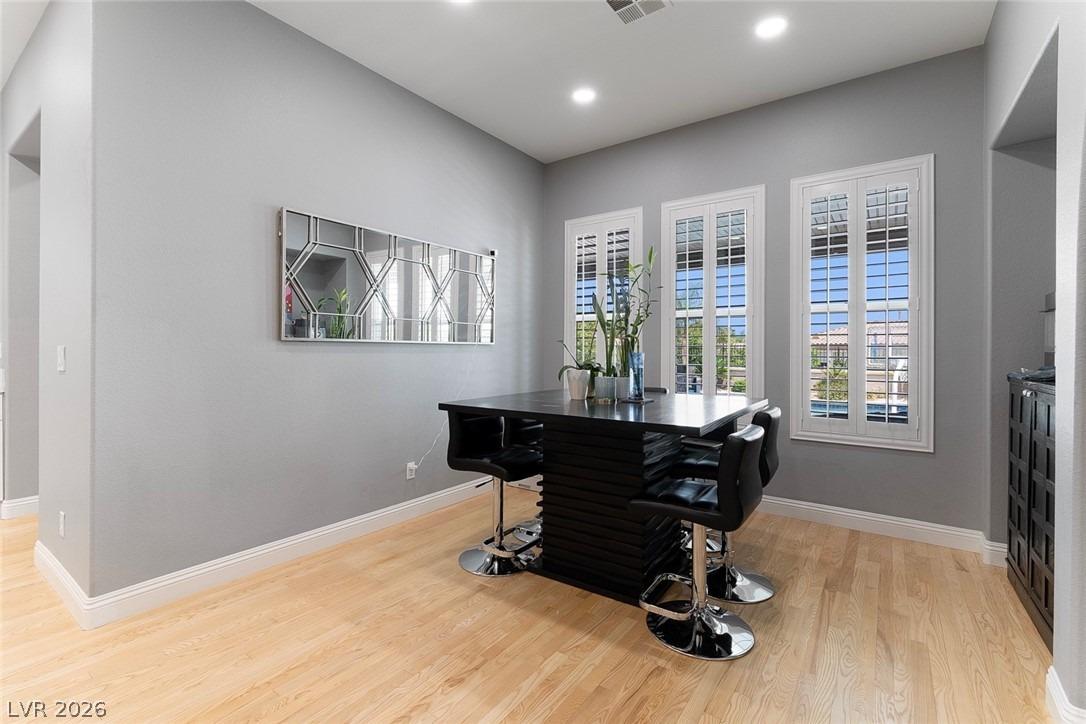 Moselle Ct, Las Vegas, NV 89144