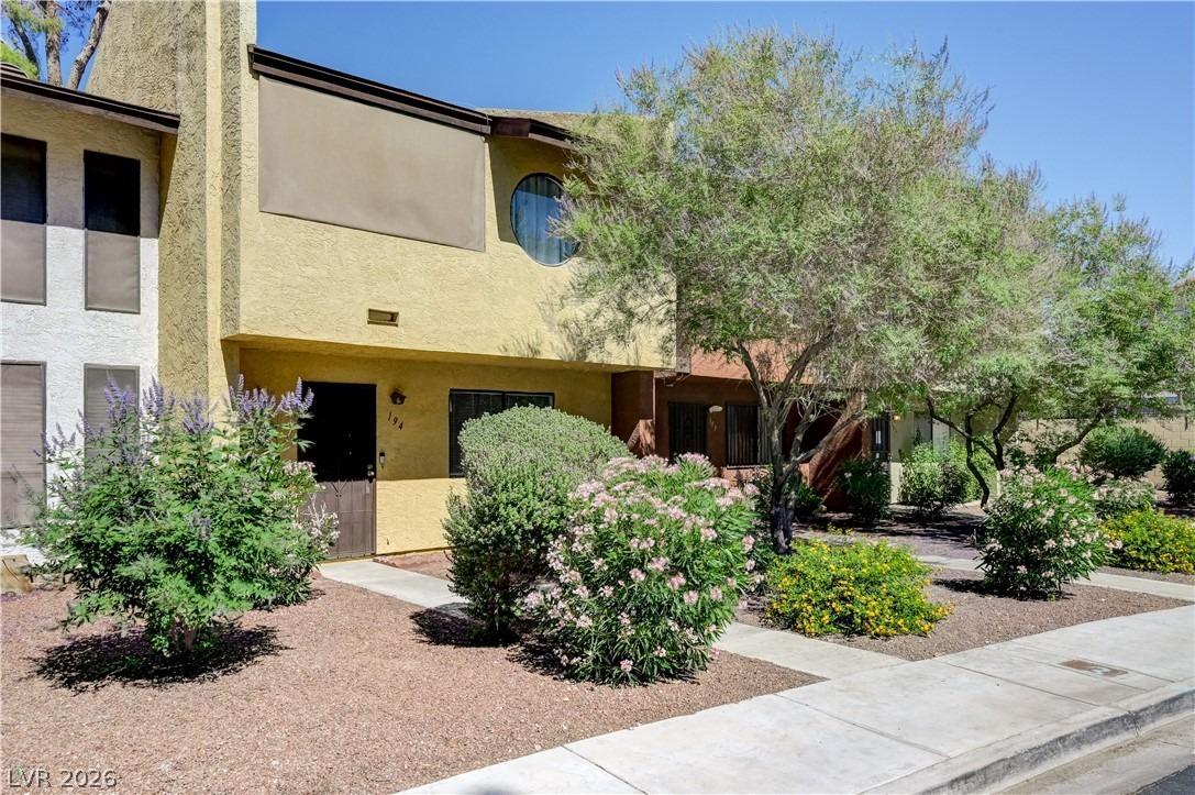 Bel Port Dr, Las Vegas, NV 89110