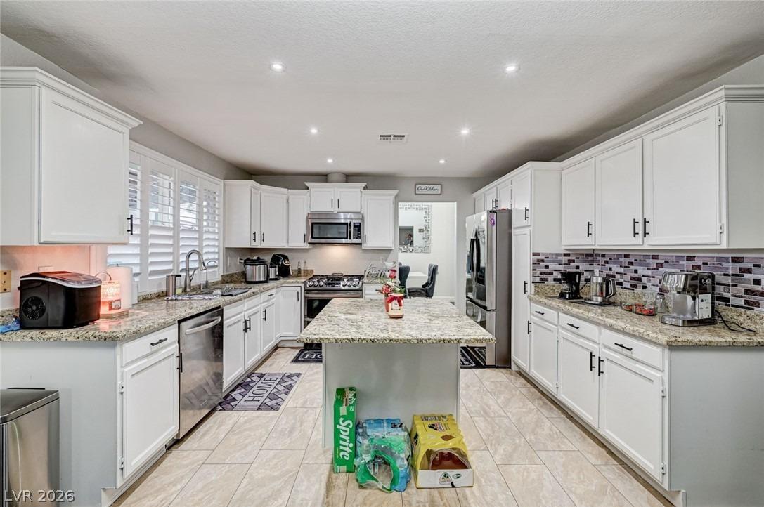 Whelk Pl, North Las Vegas, NV 89031