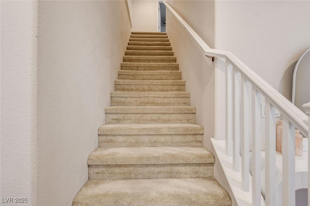Selston Dr, North Las Vegas, NV 89081