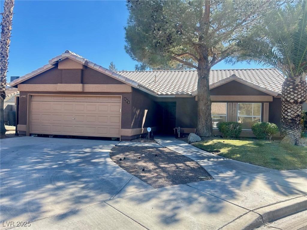 Calypso Dr, Henderson, NV 89002
