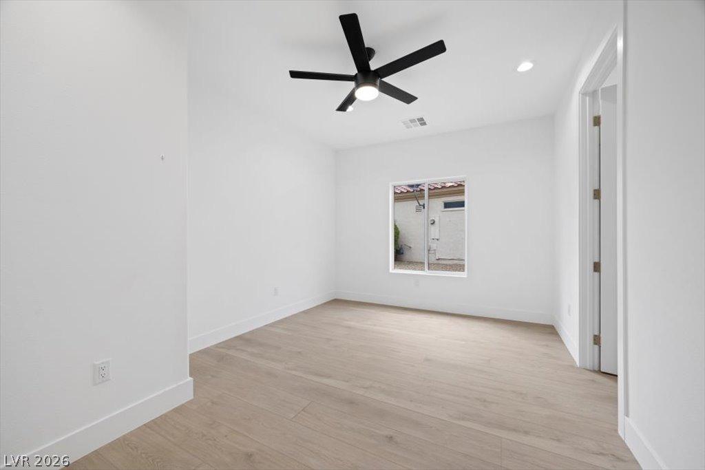 Echo Mesa Dr, Las Vegas, NV 89134