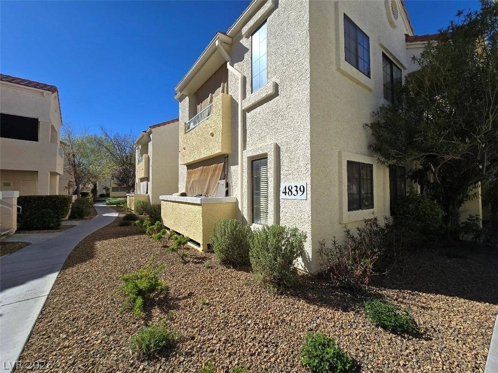 S Torrey Pines Dr, Las Vegas, NV 89103