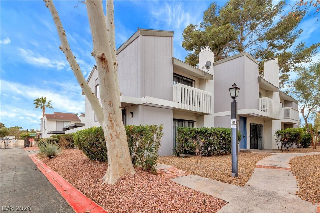 Brookway Ln, Las Vegas, NV 89169