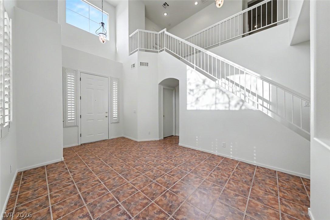 Whispering Grove Ave, Las Vegas, NV 89123