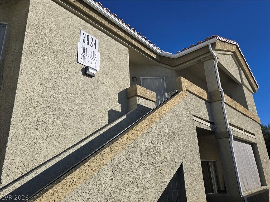 Quiet Pine St, Las Vegas, NV 89108