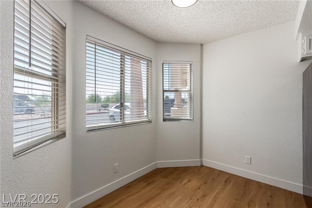 Sulphur Springs Ln, Las Vegas, NV 89128