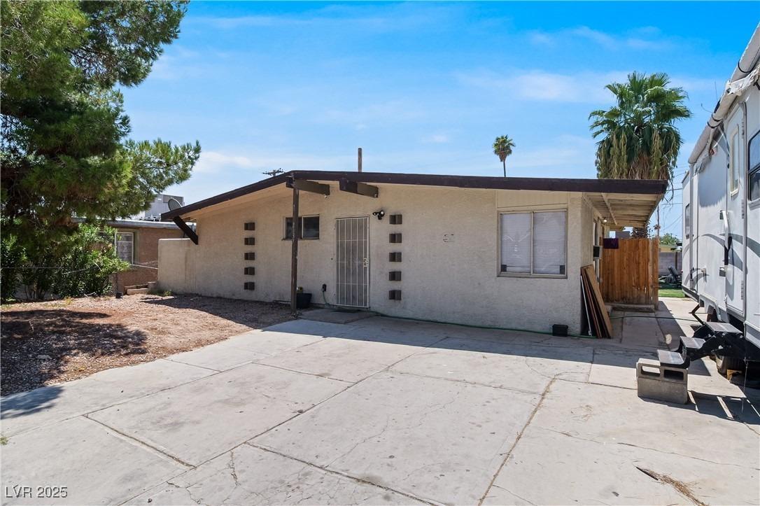 Hickey Ave, North Las Vegas, NV 89030