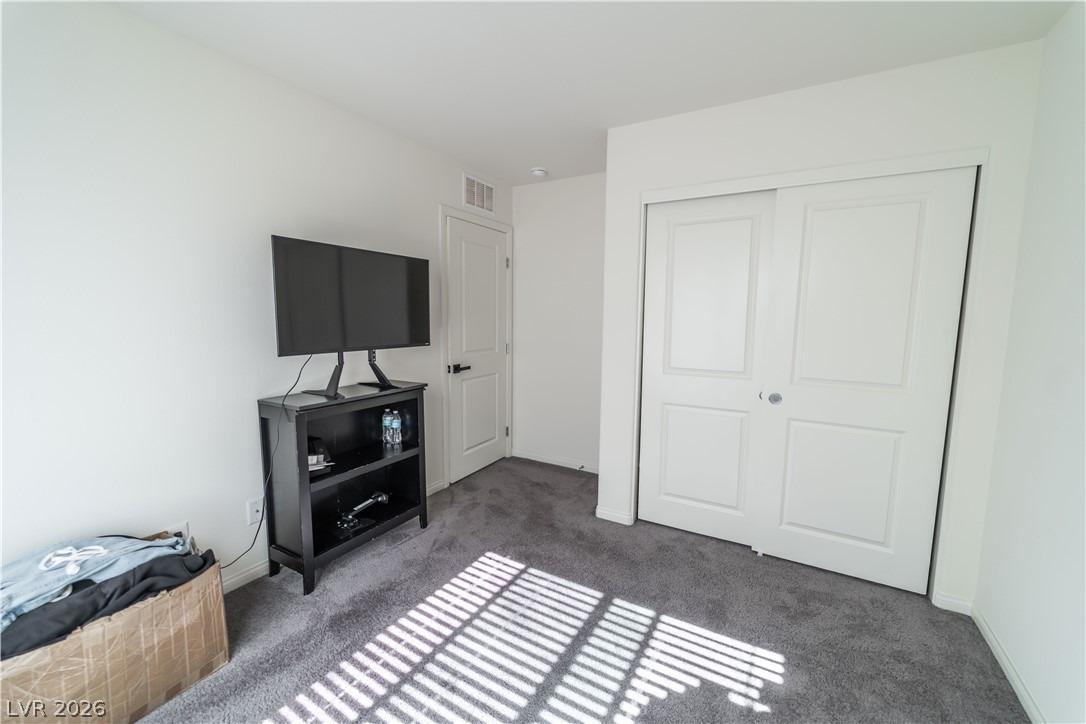 Duran Harbor Ln, North Las Vegas, NV 89084