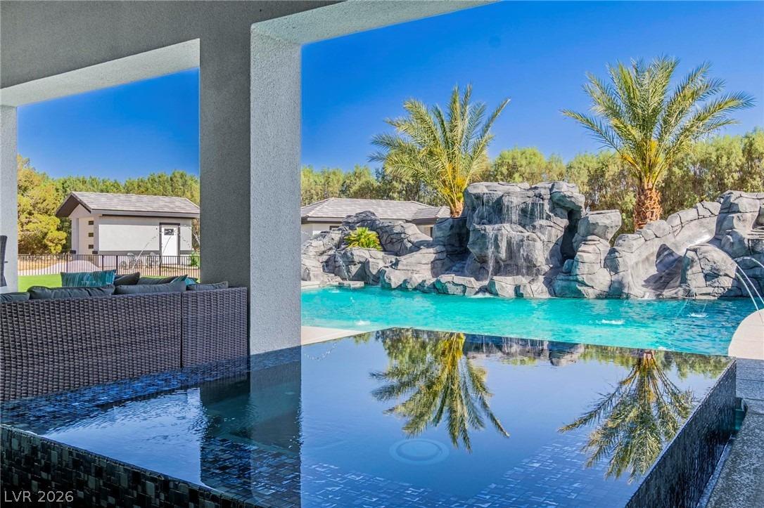 Via Provenza Ave, Las Vegas, NV 89131