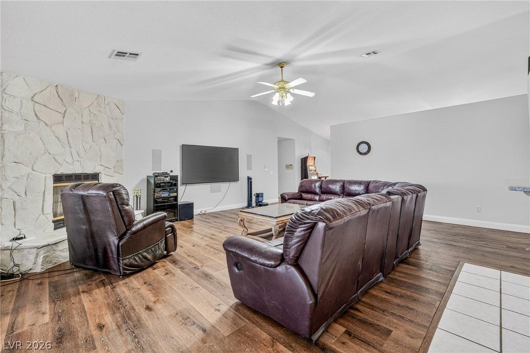S Mariposa Ave, Pahrump, NV 89048