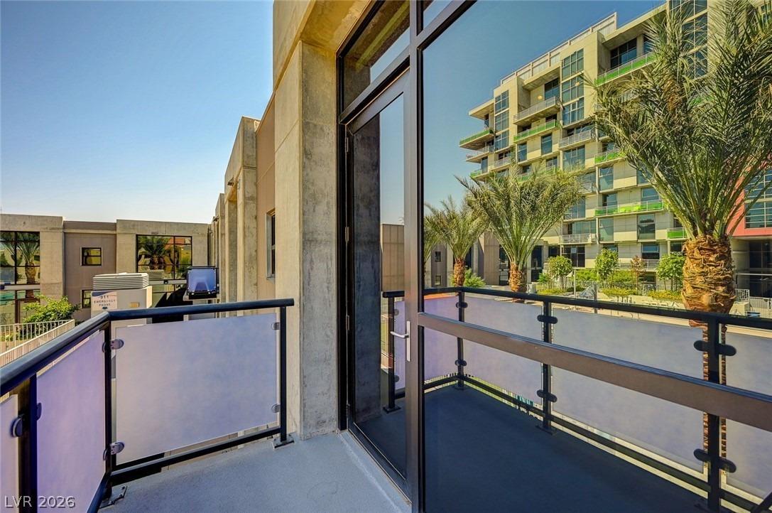 E Bonneville Ave, Las Vegas, NV 89101