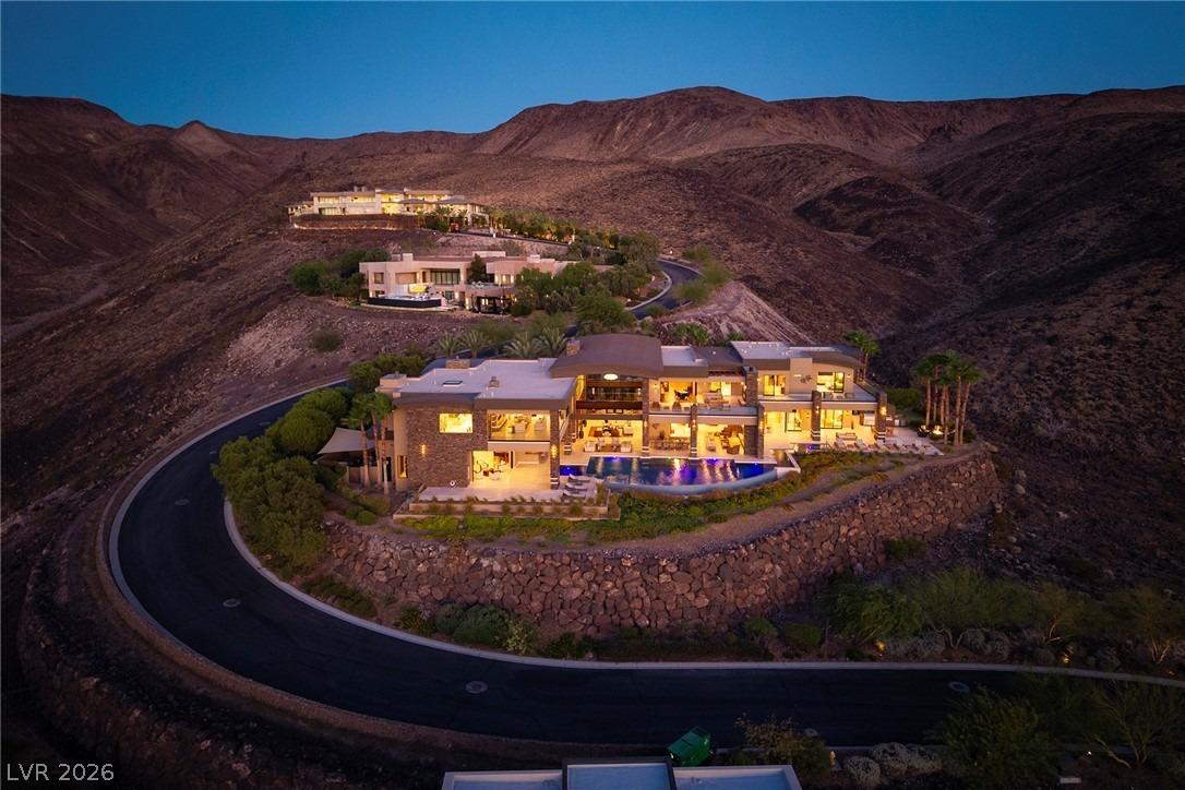 Dragon Ridge Dr, Henderson, NV 89012