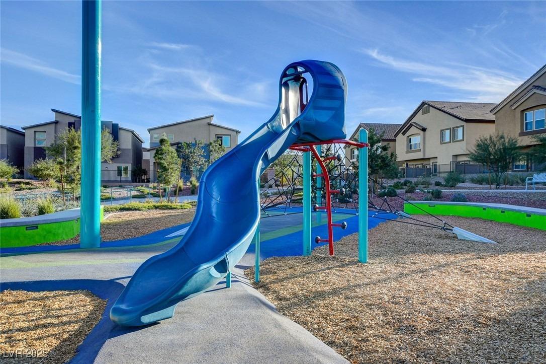 Solitude Falls Ave, North Las Vegas, NV 89084