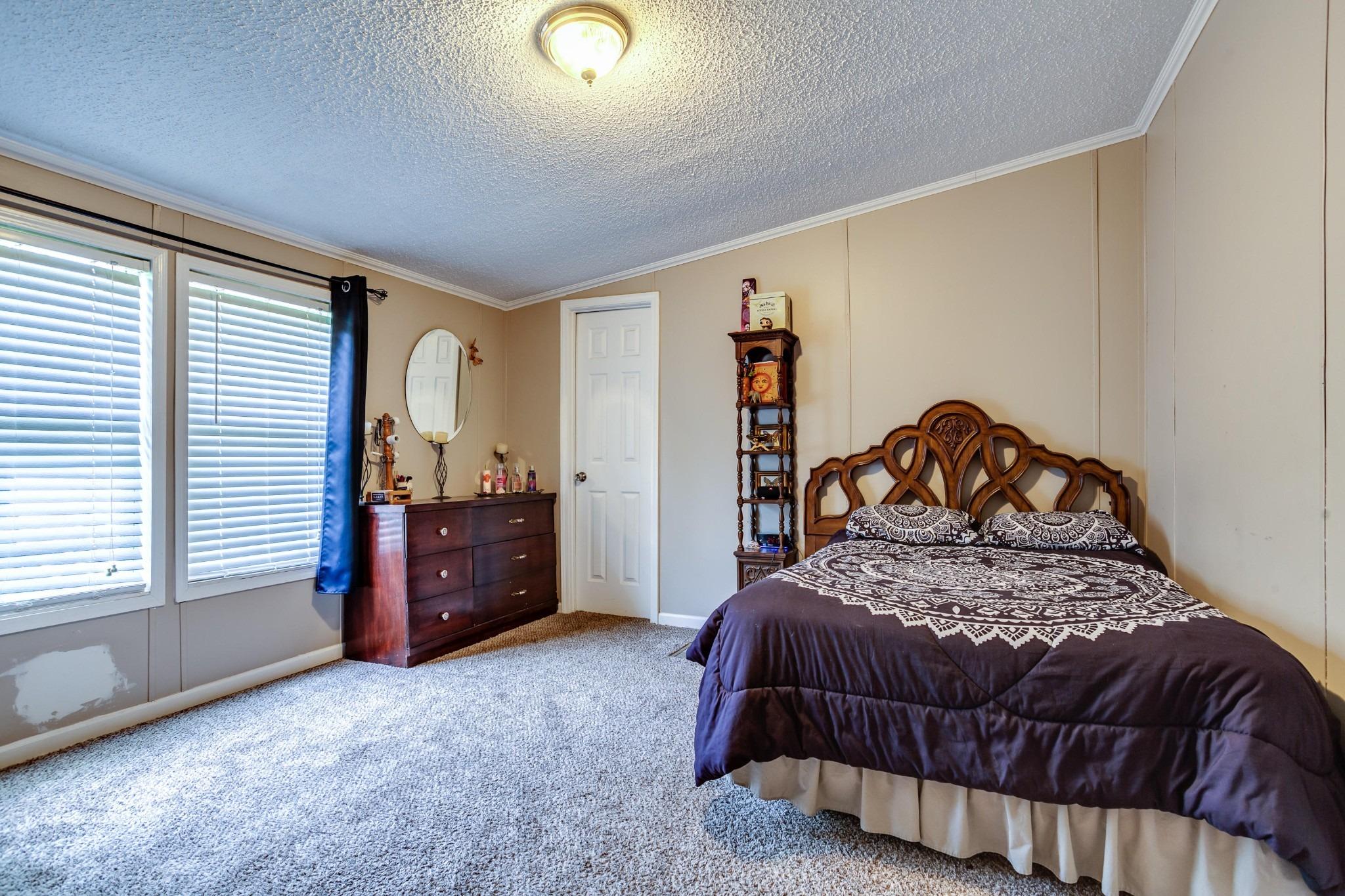Seaver Dr, Knoxville, TN 37909