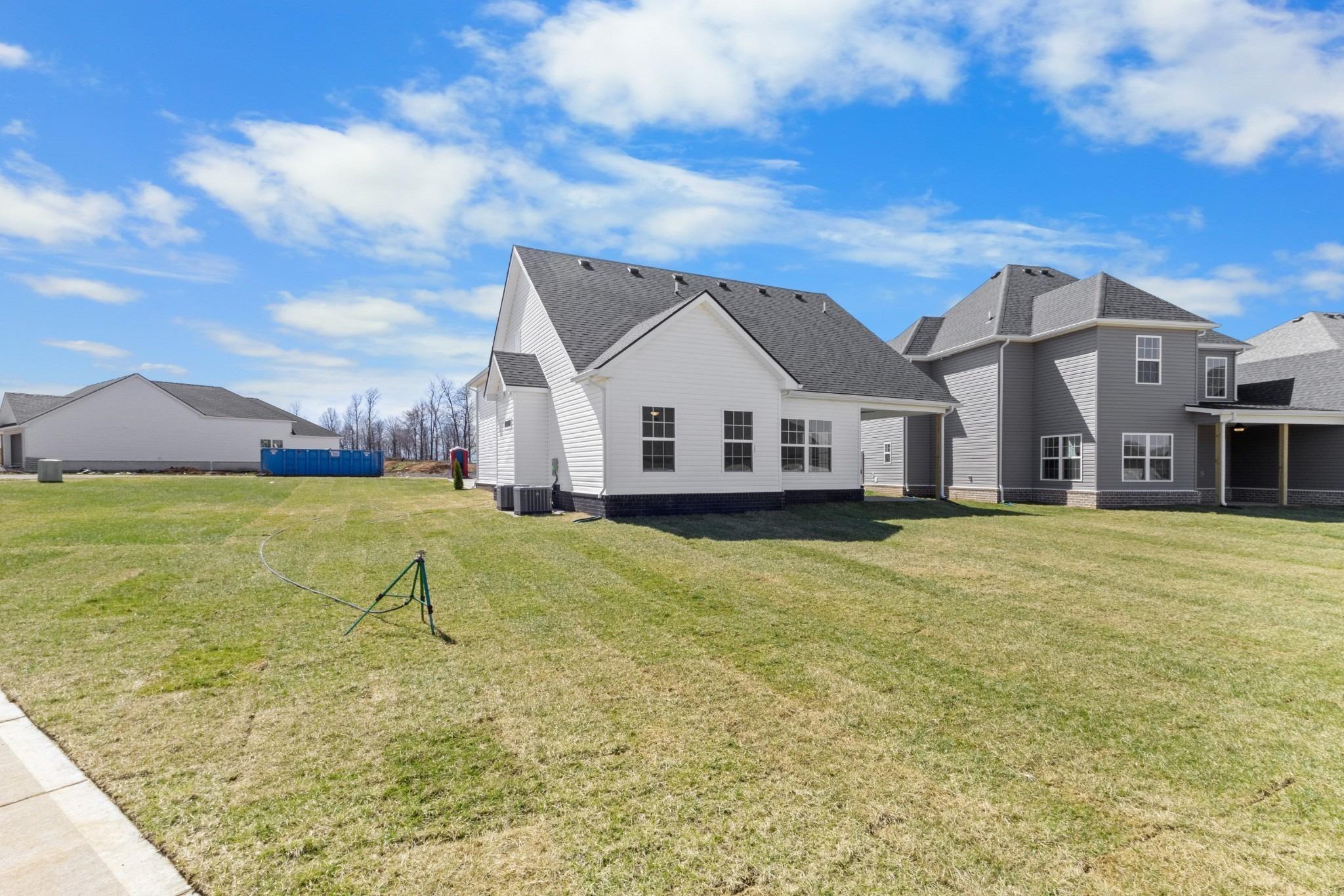 Rafiki Dr, Clarksville, TN 37042