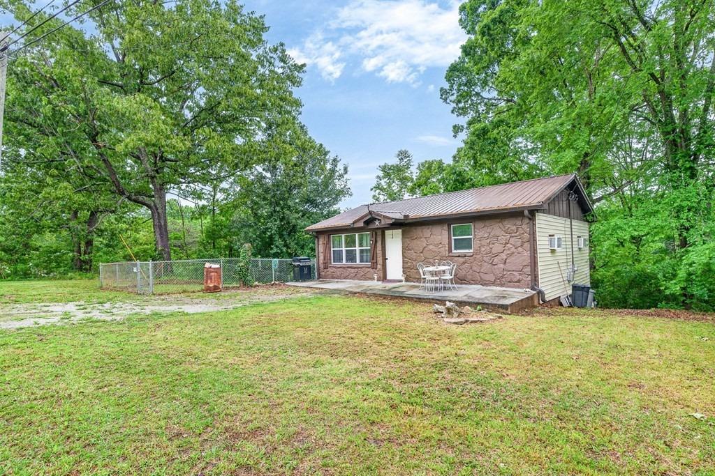 Crossville Hwy, Sparta, TN 38583