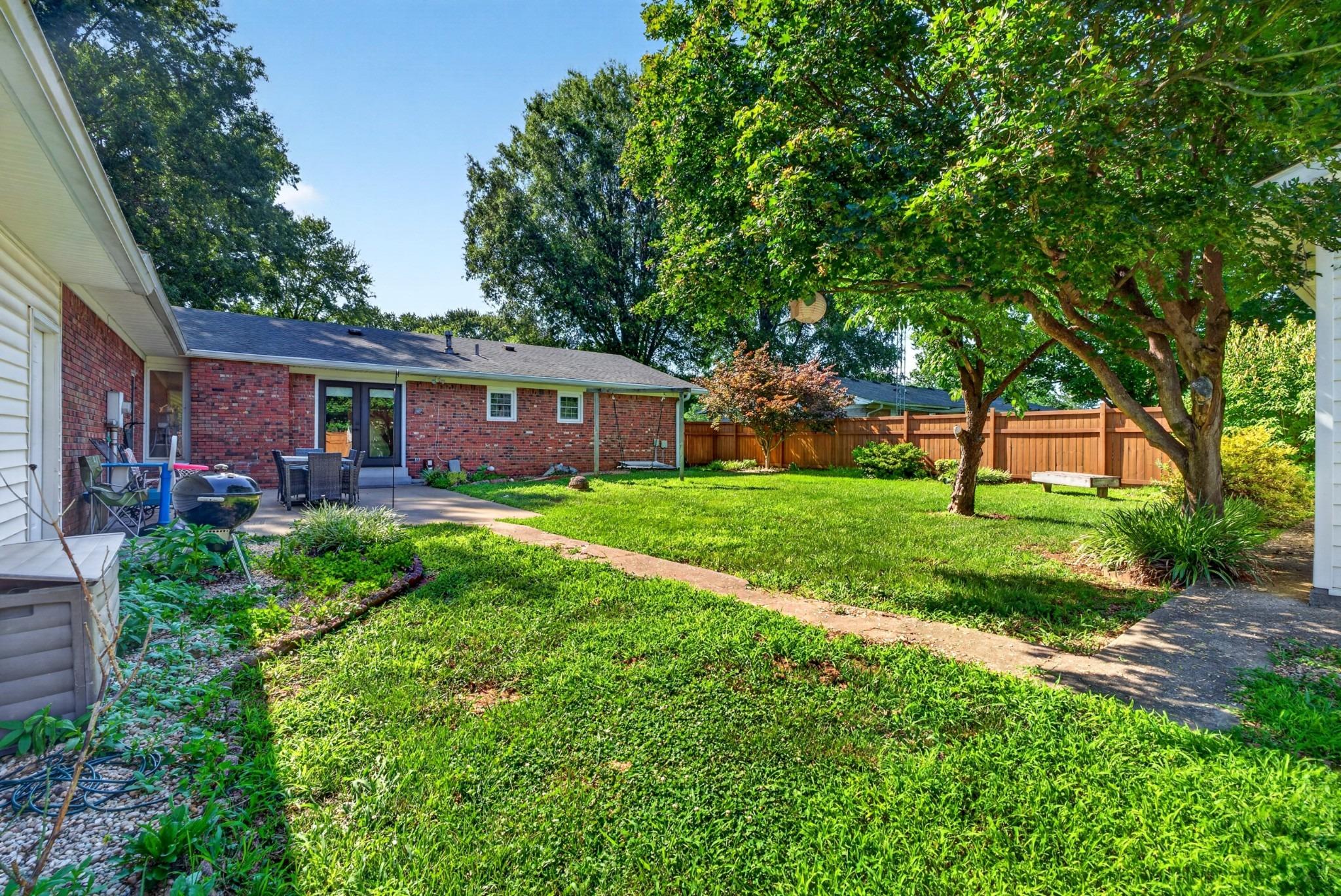 Grider Pond Rd, Bowling Green, KY 42104