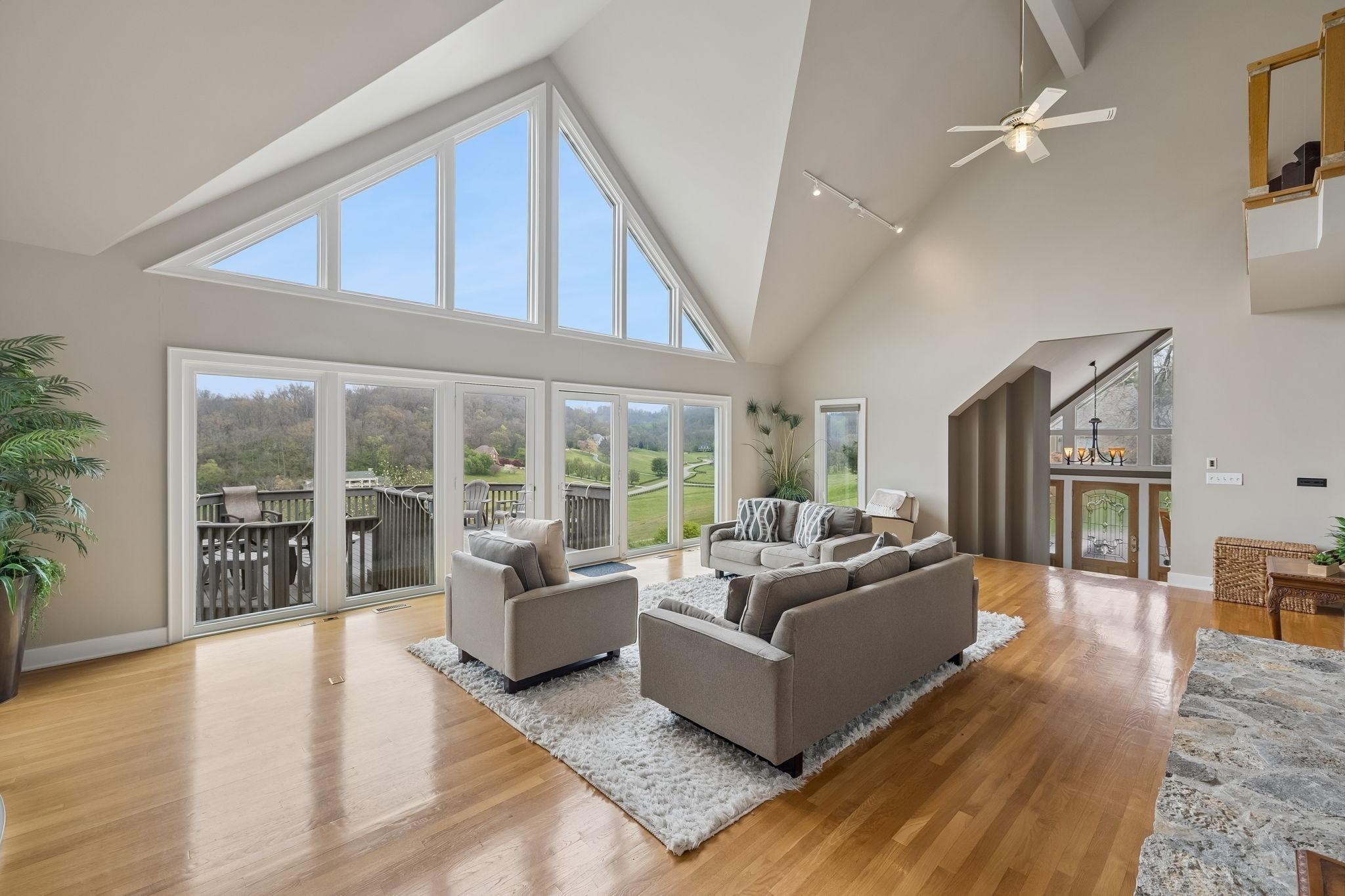 Lynnwood Dr, Franklin, TN 37069