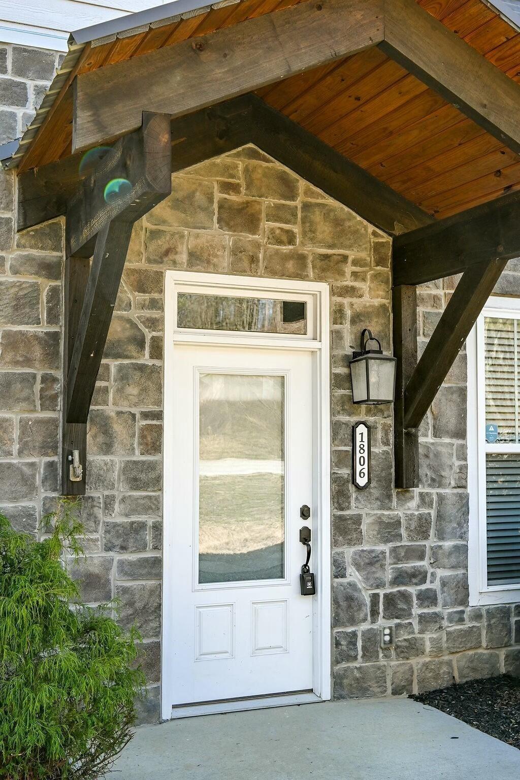 Young Rd Se, Cleveland, TN 37323