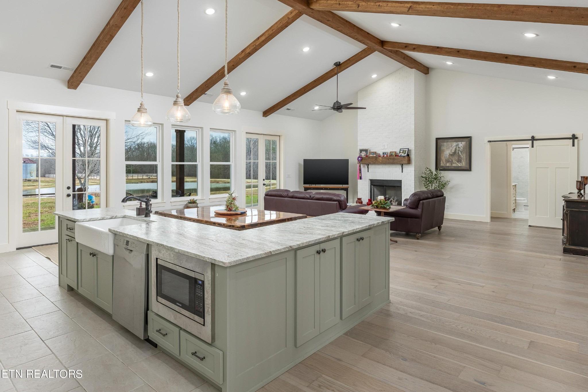 Mowbray Pike, Soddy Daisy, TN 37379