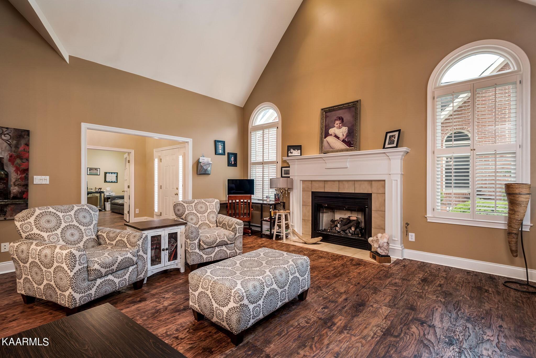 Fordham Way, Farragut, TN 37934