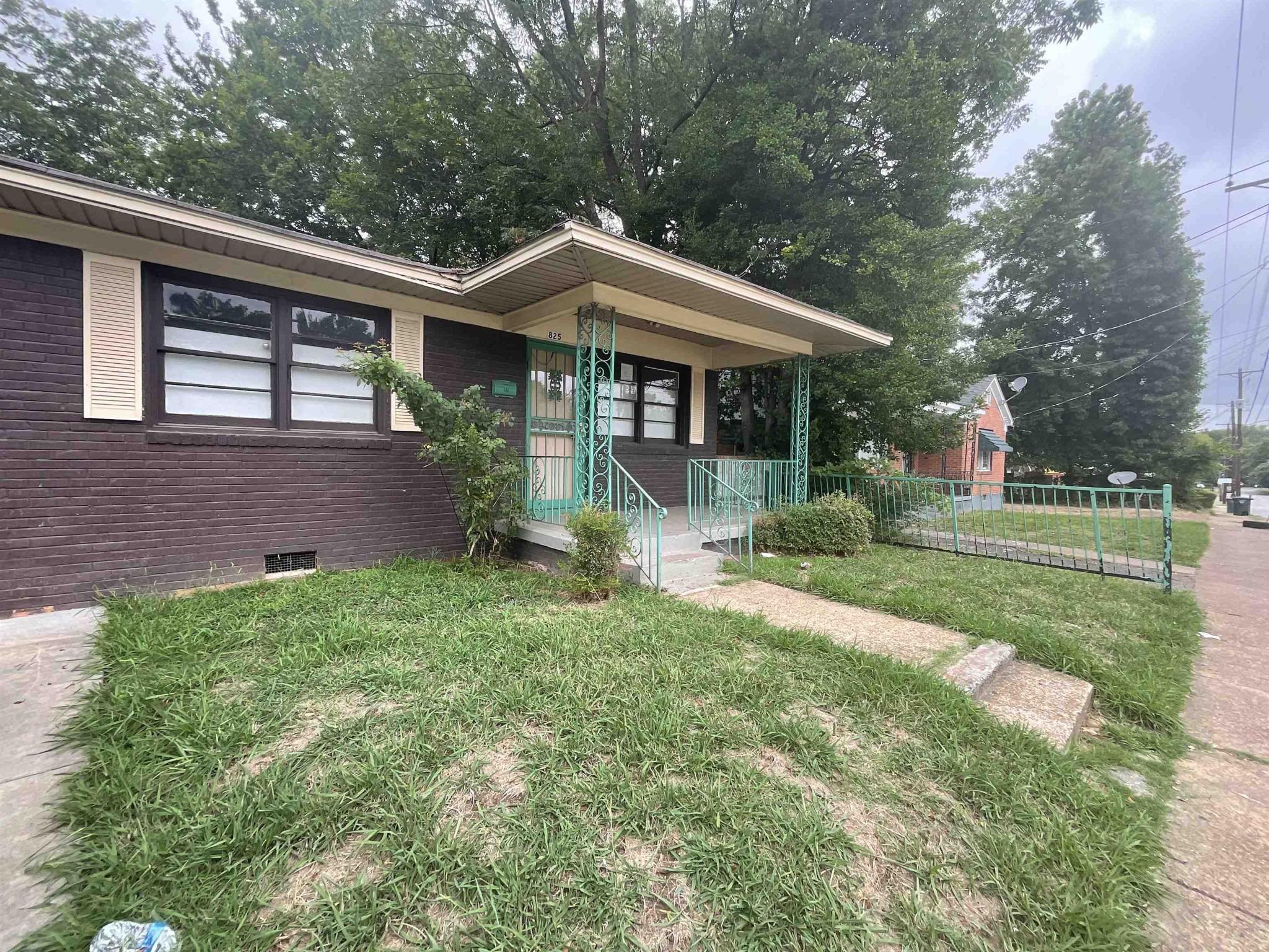 Pendleton St, Memphis, TN 38114