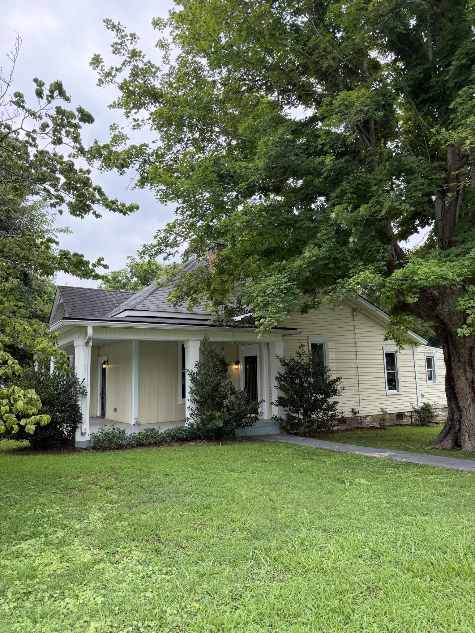 2nd Ave, Columbia, TN 38401