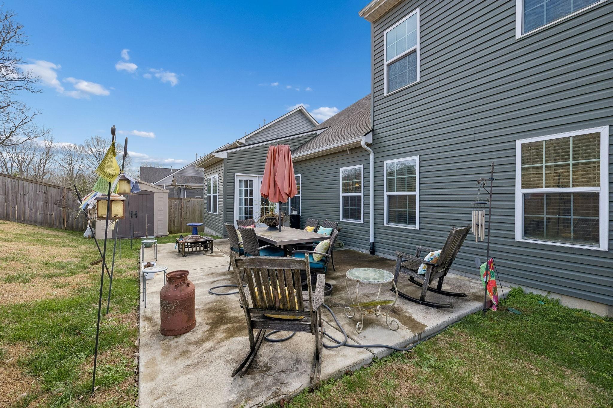 Persimmon St, Columbia, TN 38401