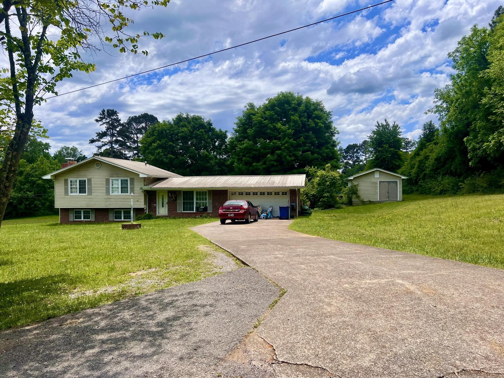 Dreamland Rd, Spring City, TN 37381