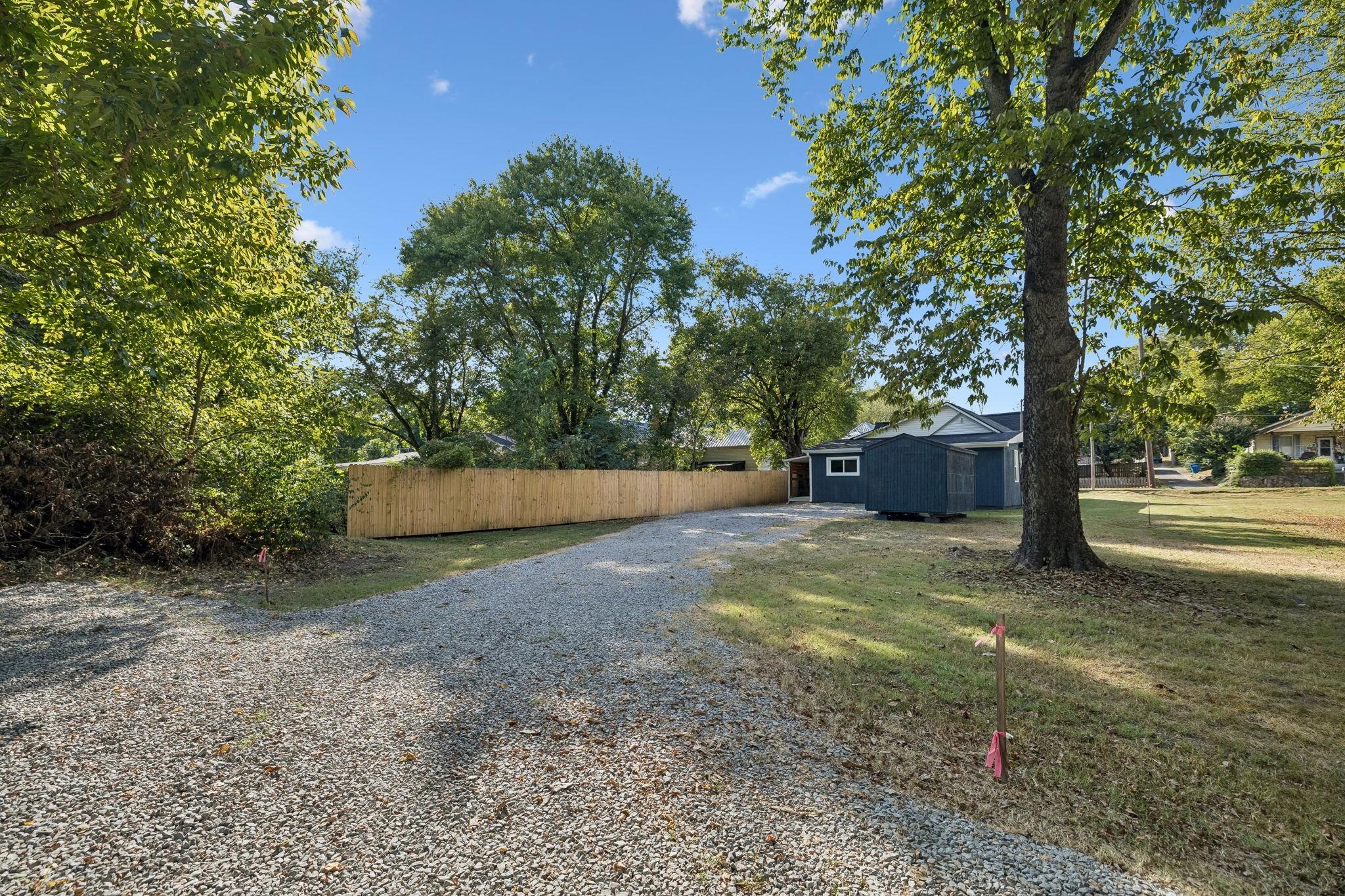 Olive St, Mount Pleasant, TN 38474