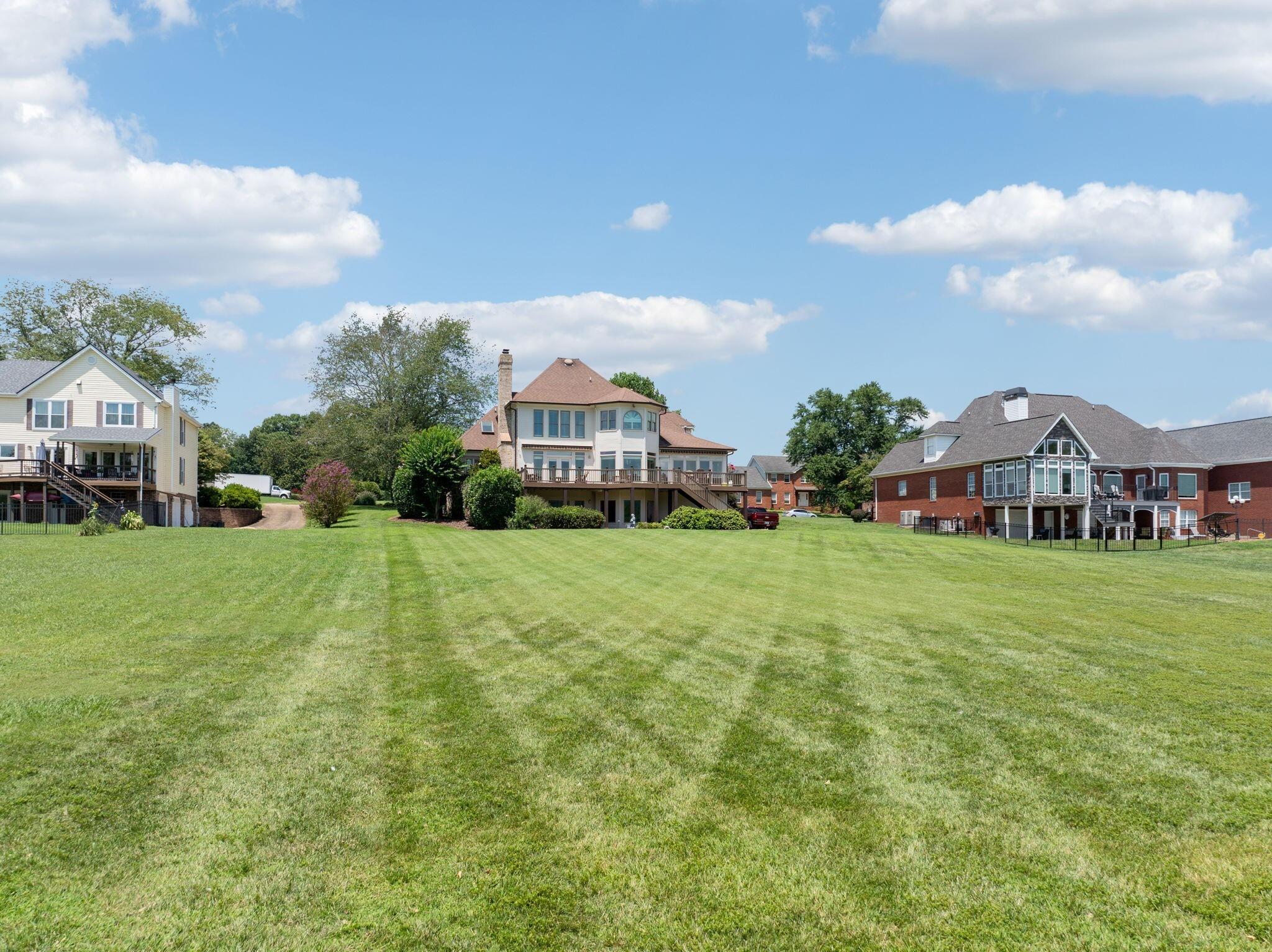 Gull Ln, Ooltewah, TN 37363