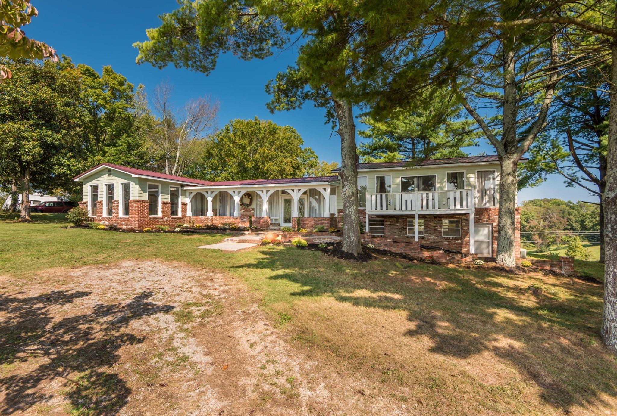Glenlock Rd, Sweetwater, TN 37874