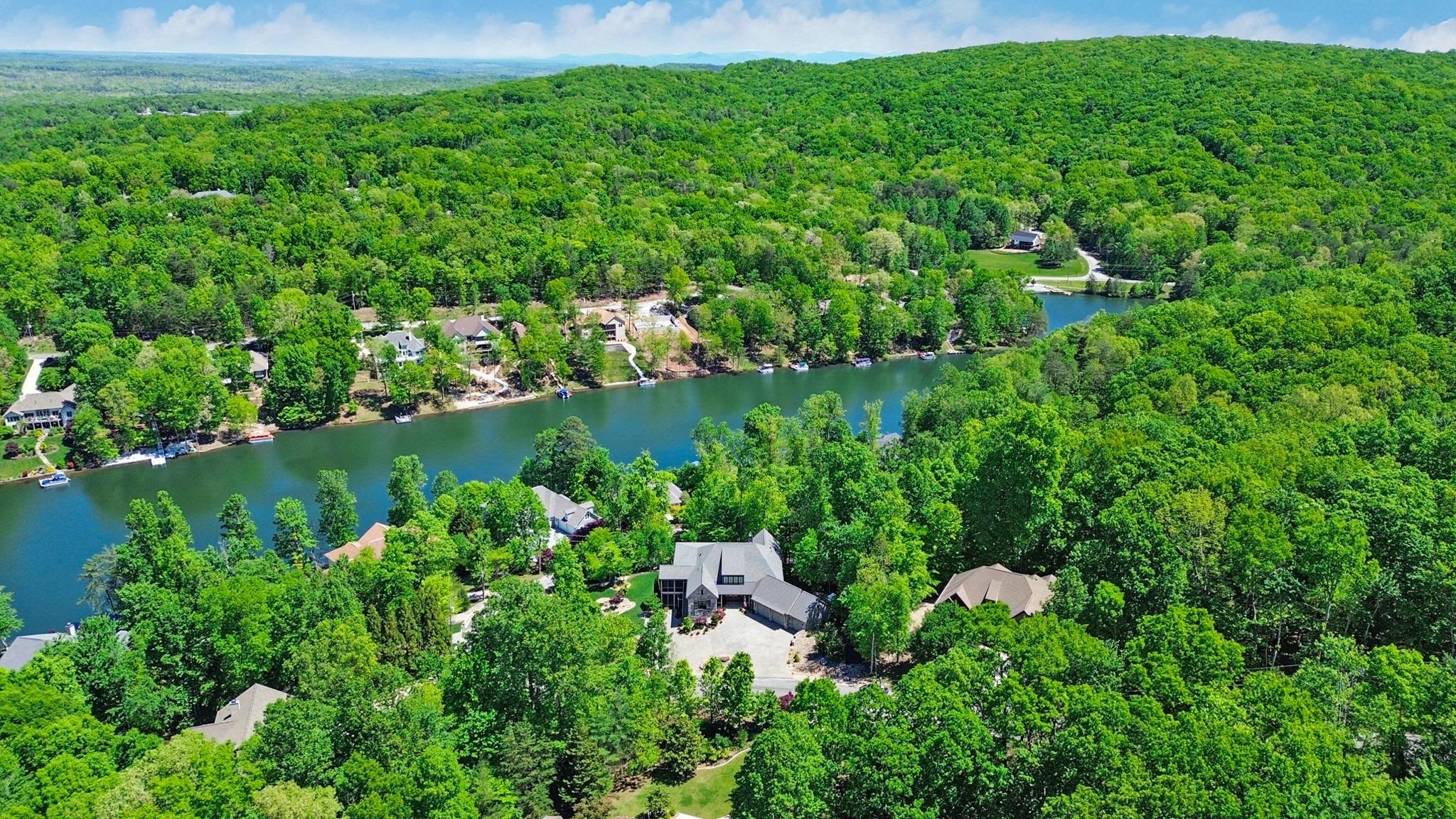 Pineridge Loop, Crossville, TN 38558