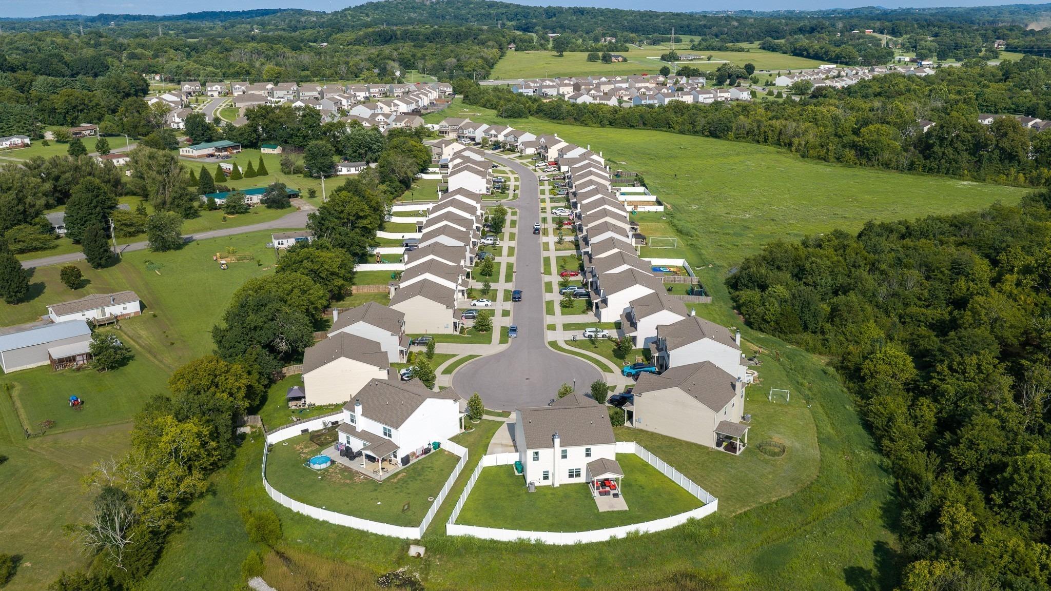 Houston Bnd, Lebanon, TN 37087