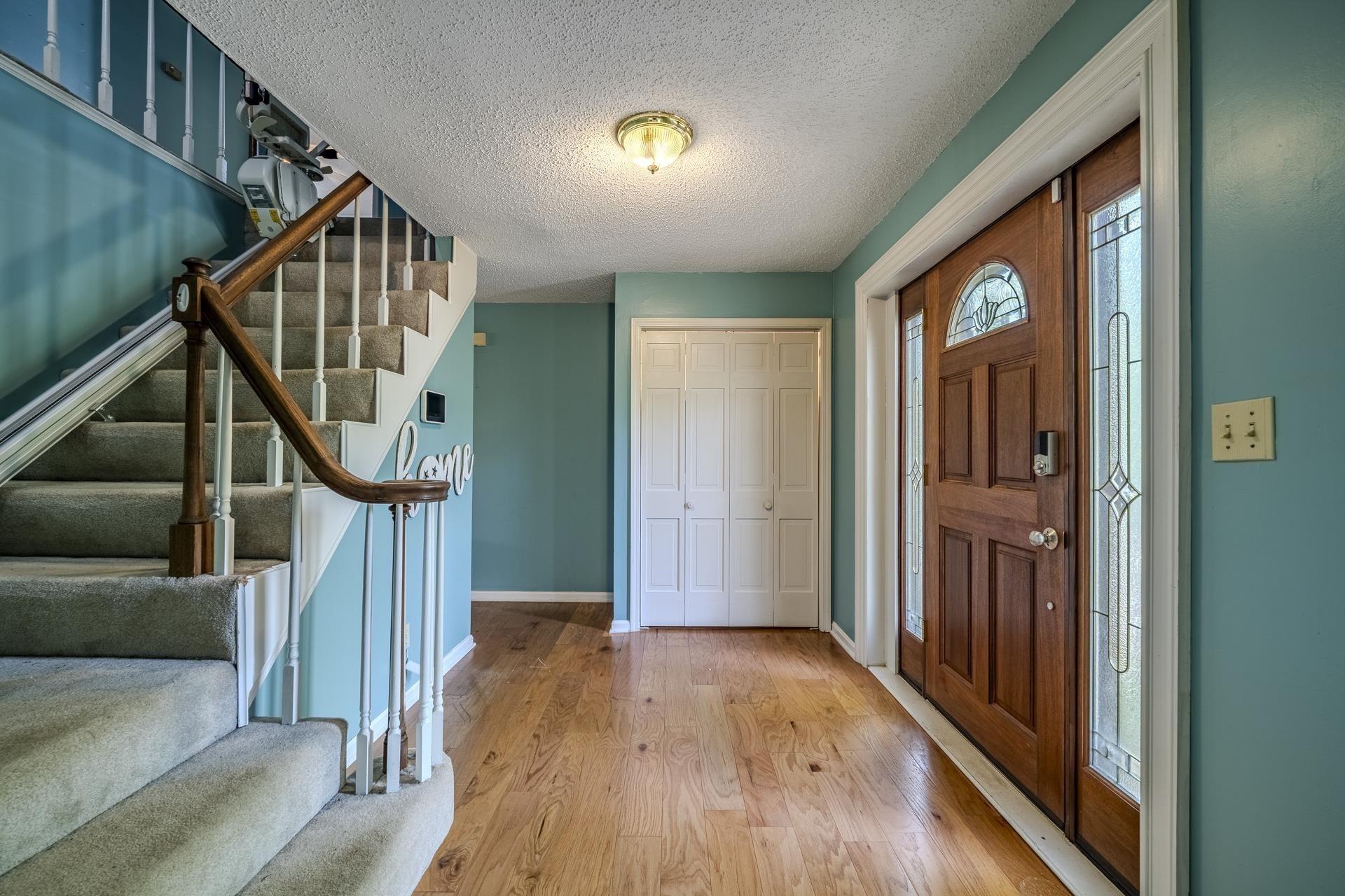 Bob St, Selmer, TN 38375