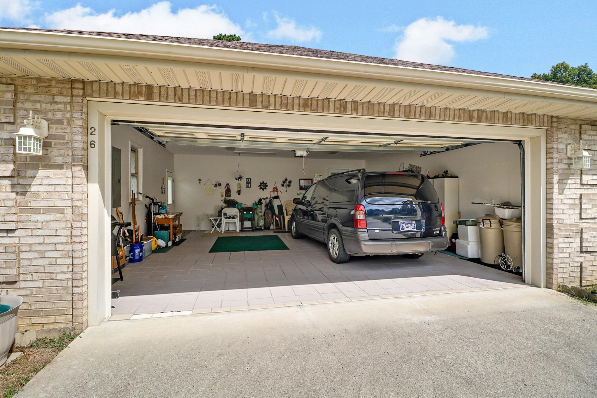 Brooks Ln, Crossville, TN 38558