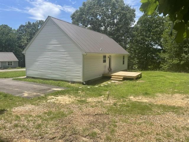 Redbud Ln, Nunnelly, TN 37137