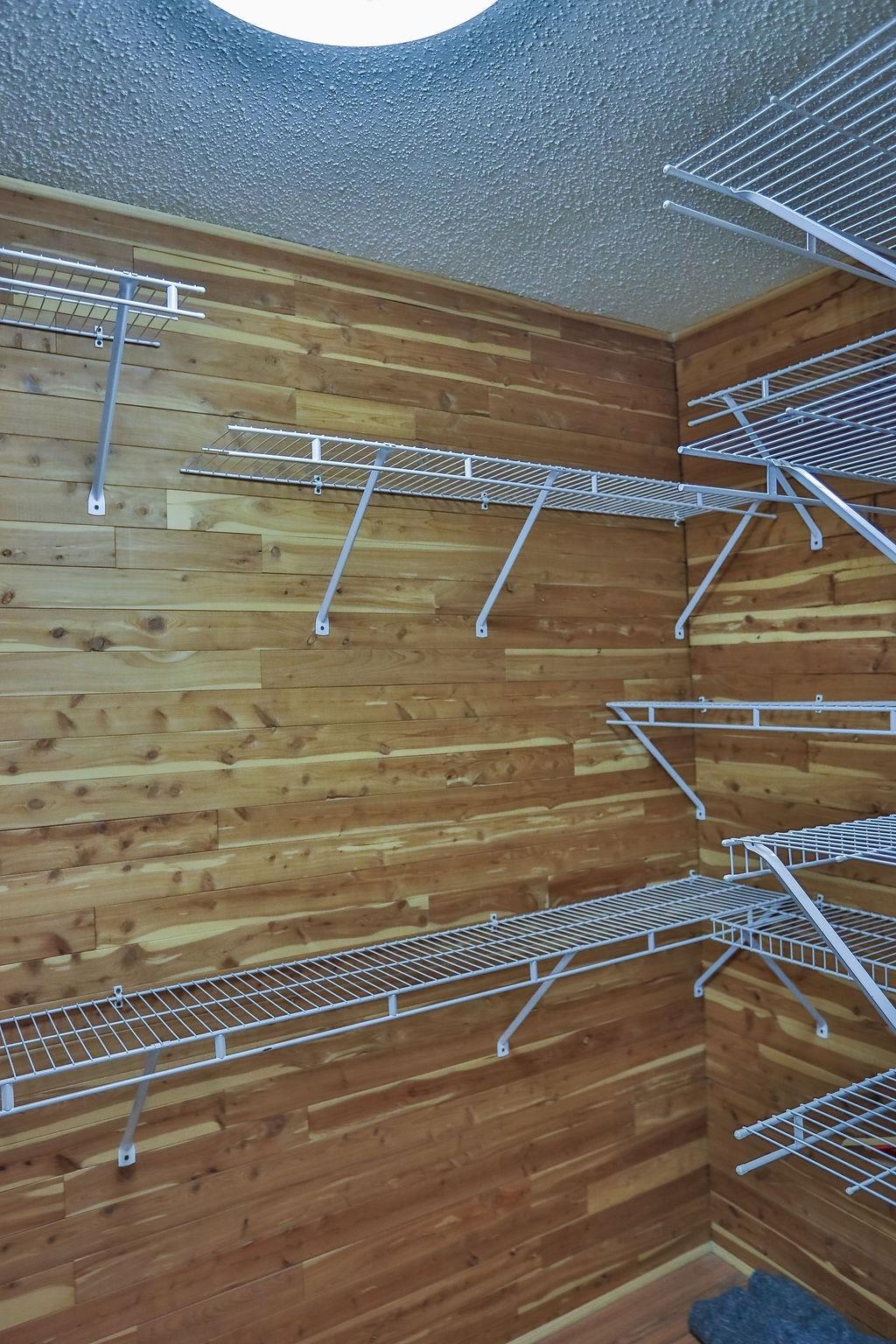 Myers Ter, Carthage, TN 37030