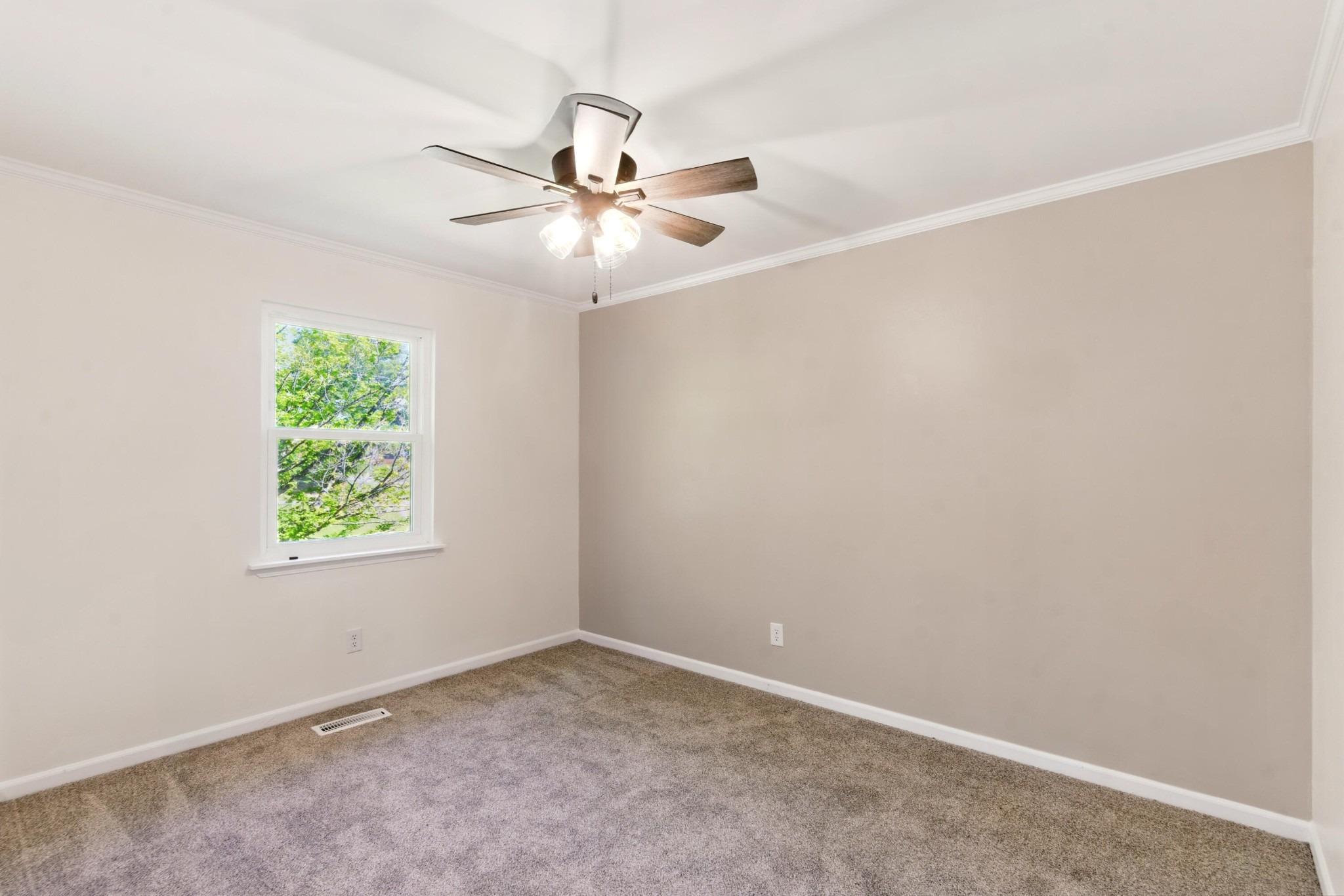 Blythe Rd Se, Cleveland, TN 37323