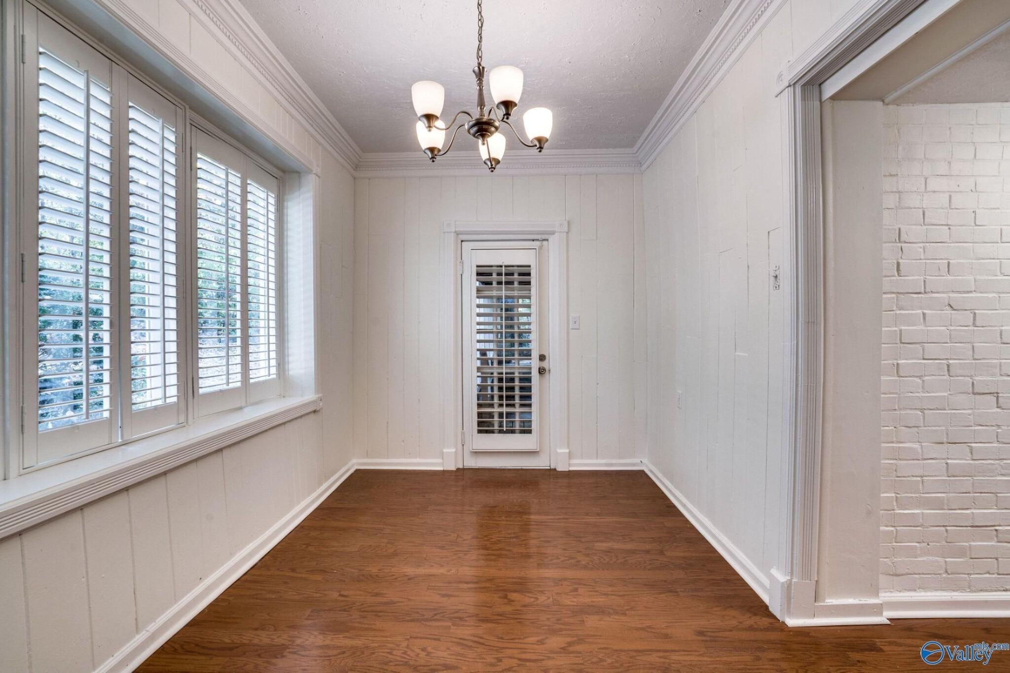 Governors Dr Se, Huntsville, AL 35801