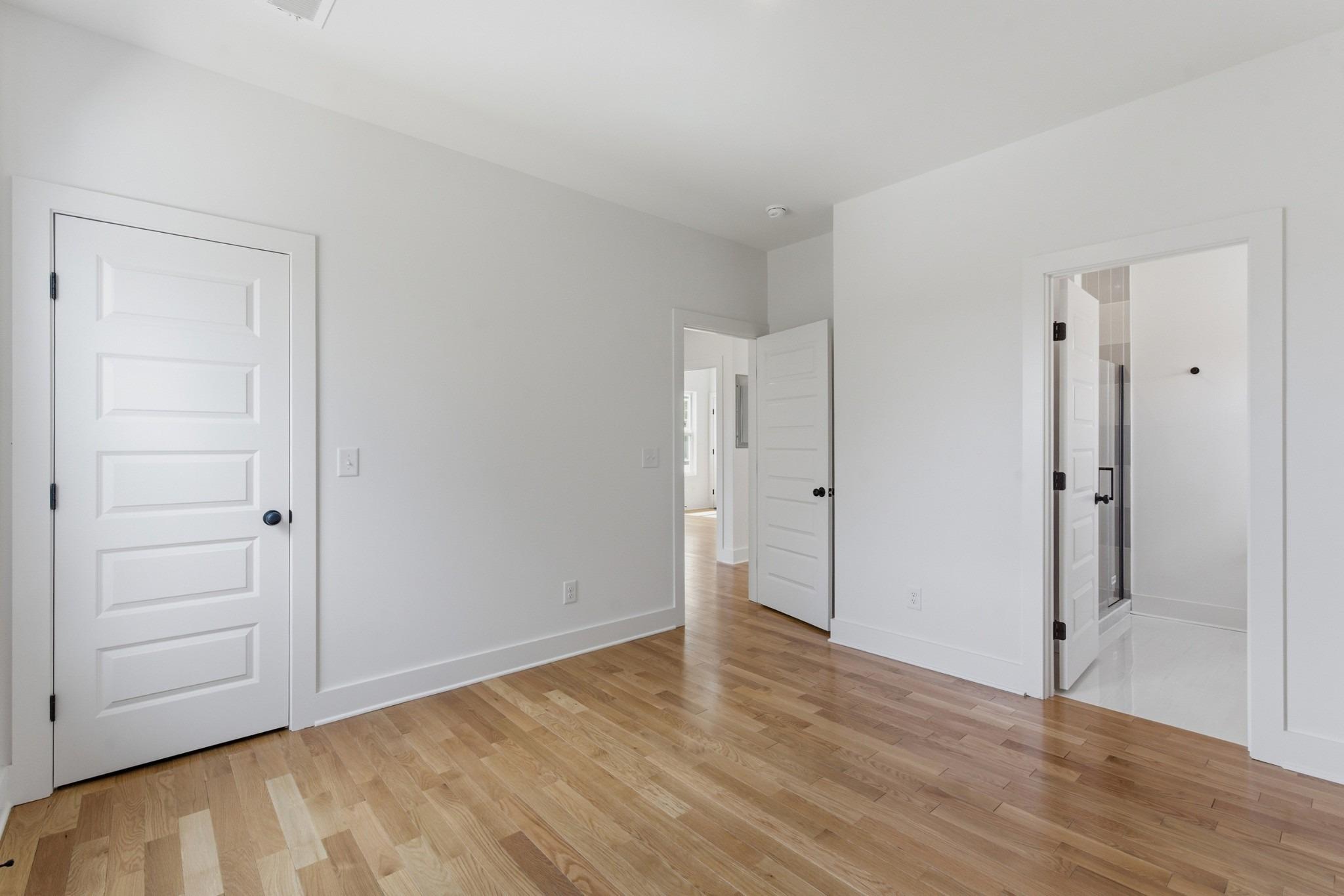 Lewis St, Nashville, TN 37210