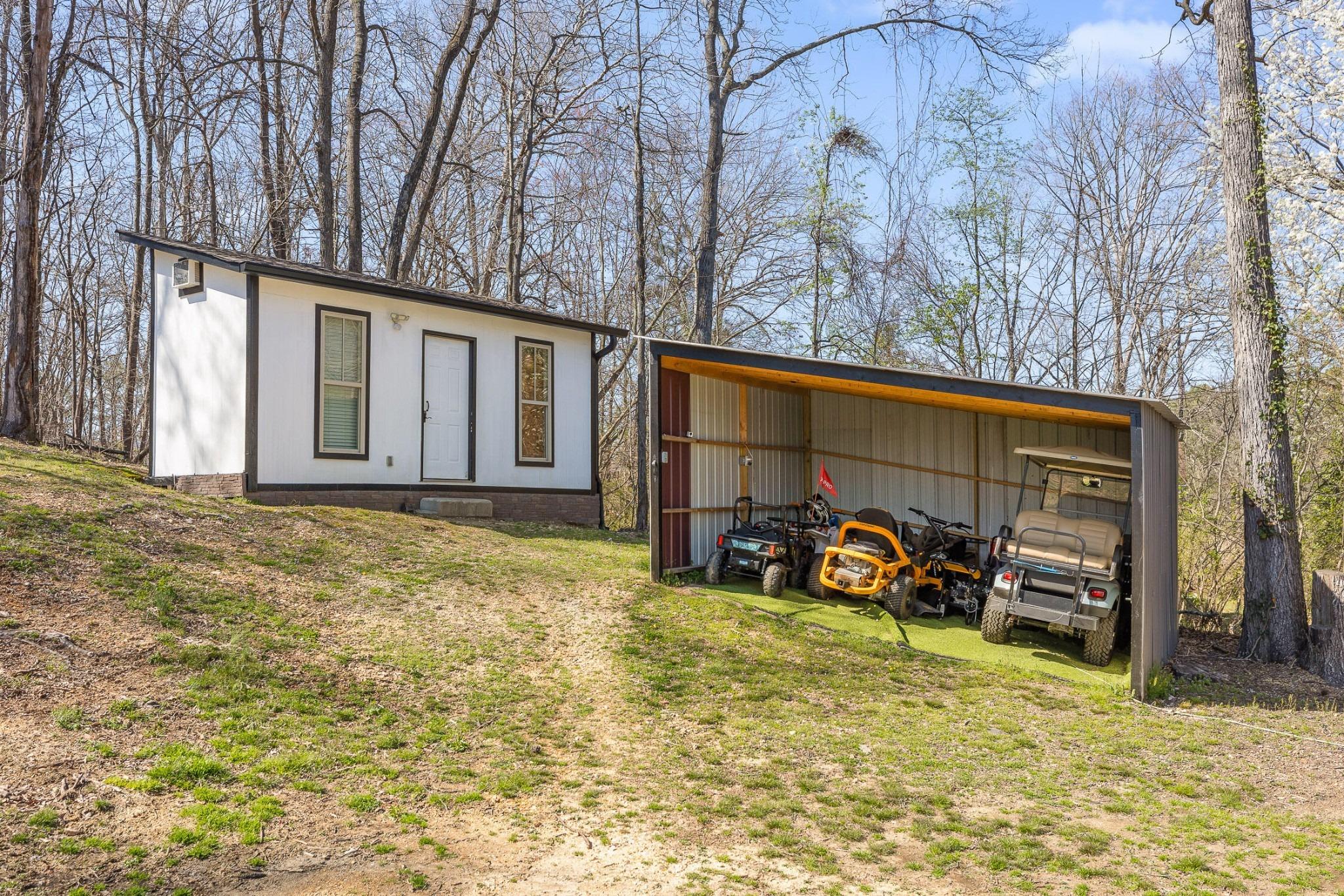 Lee Joan Dr Nw, Dalton, GA 30721