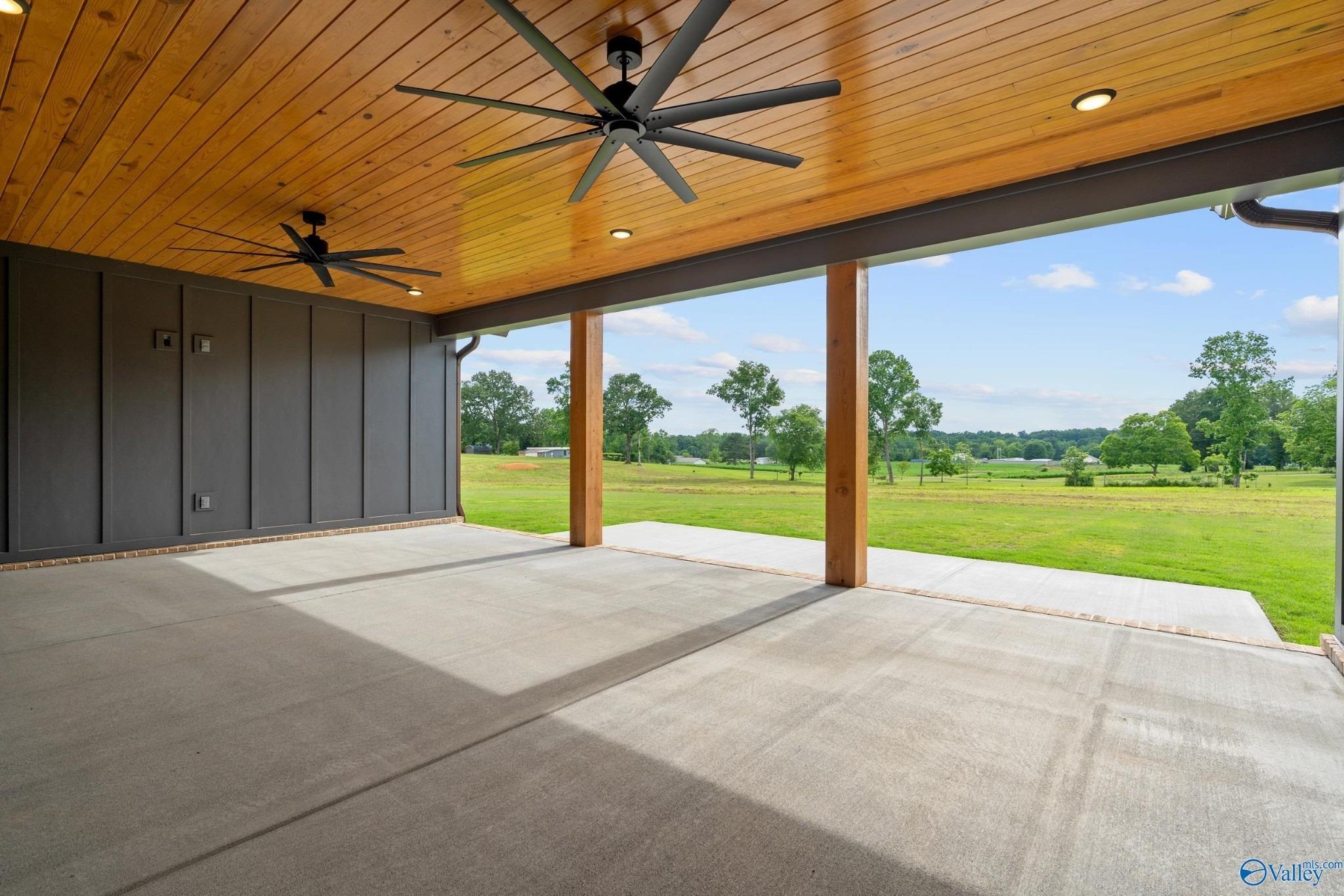 Sydney School Way, Hazel Green, AL 35750