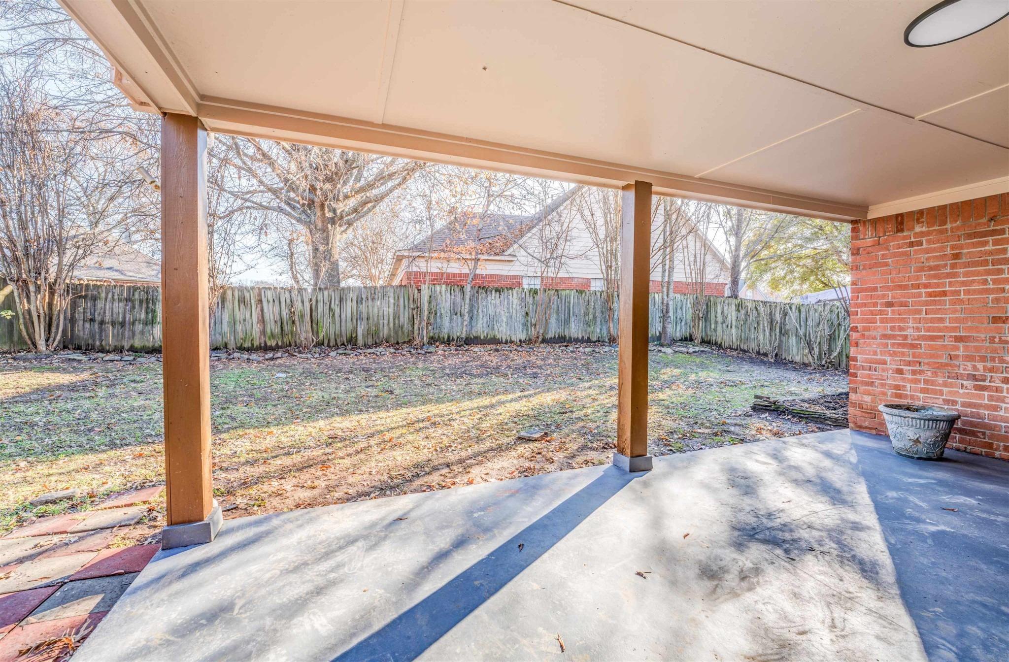 Stonetrace Dr, Bartlett, TN 38135